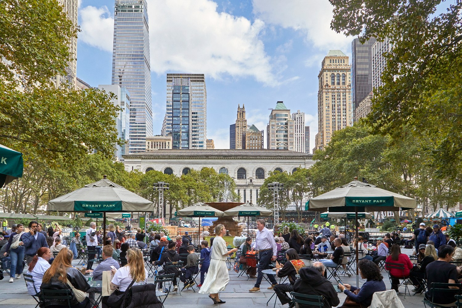 1411 Broadway is in close proximity to Bryant Park